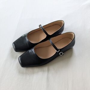 Black Leather Mary Jane Strap Ballet Flats 10